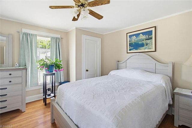 609 Dobson Street, Kernersville, NC 27284