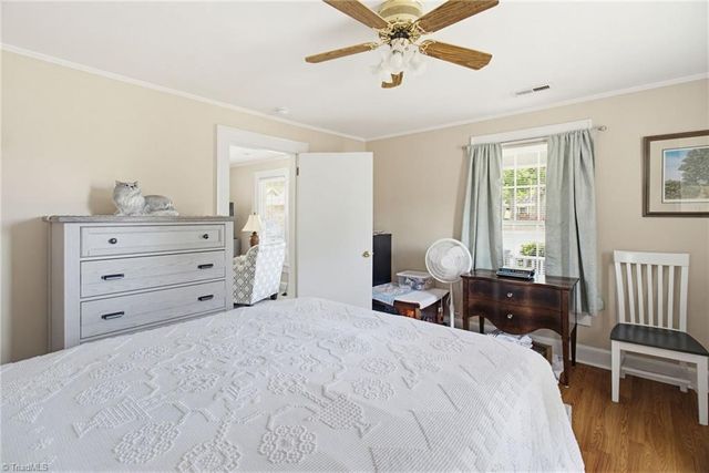 609 Dobson Street, Kernersville, NC 27284