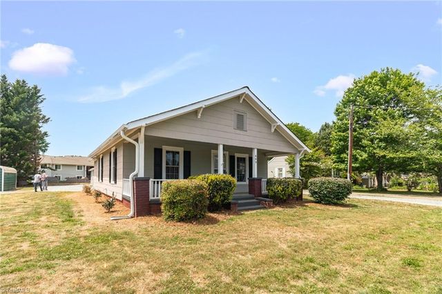 609 Dobson Street, Kernersville, NC 27284