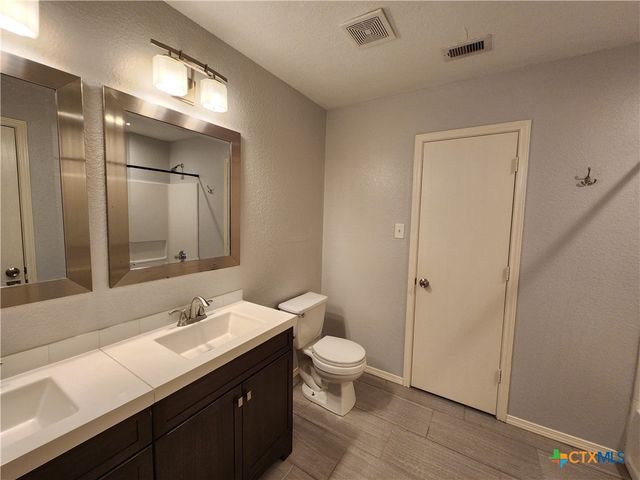 372 Copper Path Drive, New Braunfels, TX 78130