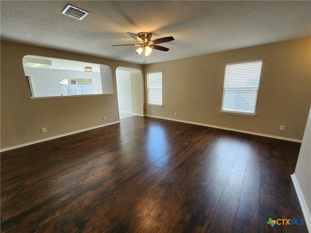 372 Copper Path Drive, New Braunfels, TX 78130