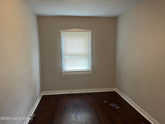 3407 Del Park Terrace, Louisville, KY 40211