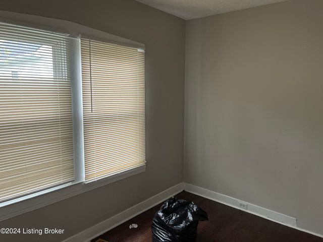 3407 Del Park Terrace, Louisville, KY 40211