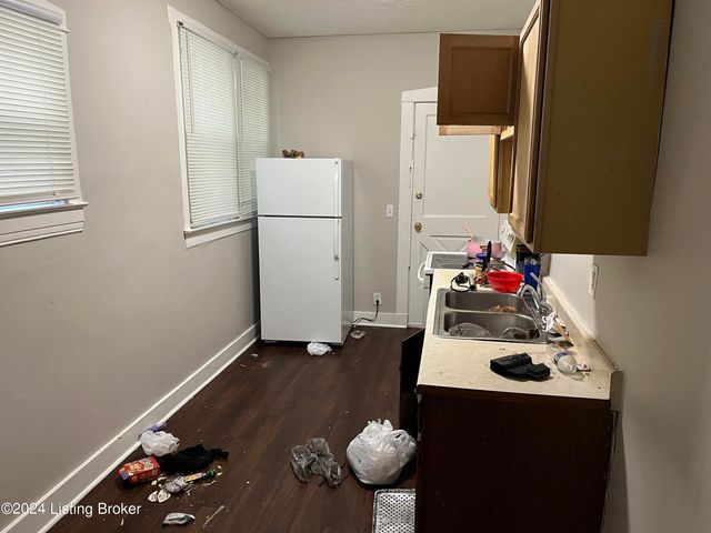 3407 Del Park Terrace, Louisville, KY 40211