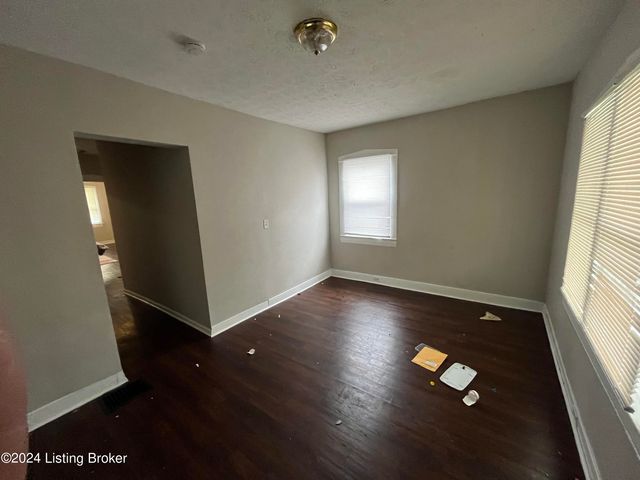 3407 Del Park Terrace, Louisville, KY 40211
