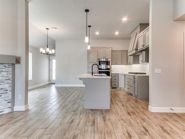 14213 Giverny Avenue, Yukon, OK 73099