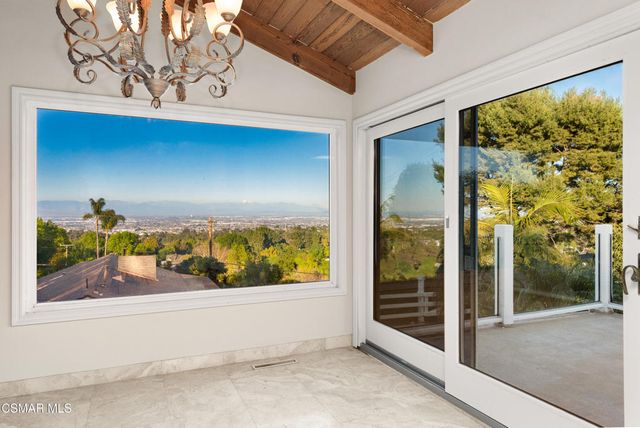 27024 Sunnyridge Road, Palos Verdes Peninsula, CA 90274