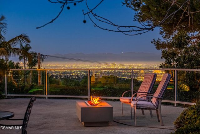 27024 Sunnyridge Road, Palos Verdes Peninsula, CA 90274