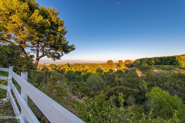 27024 Sunnyridge Road, Palos Verdes Peninsula, CA 90274