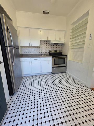 1604 N OSCEOLA AVENUE, Clearwater, FL 33755