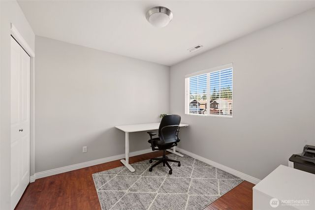 11021 180th Avenue Ct E, Bonney Lake, WA 98391