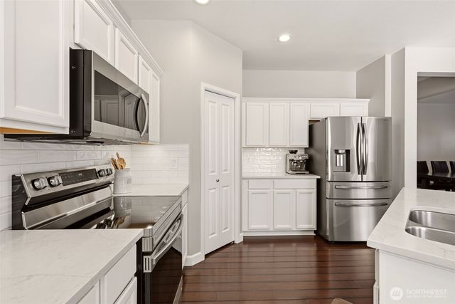 11021 180th Avenue Ct E, Bonney Lake, WA 98391