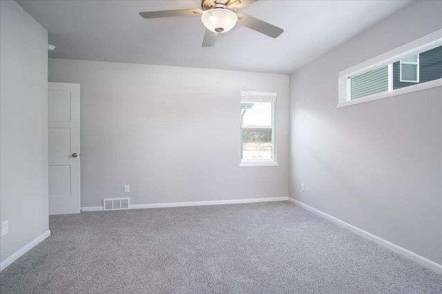 2167 Autumn Lake Parkway, Madison, WI 53718