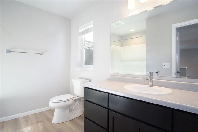 2167 Autumn Lake Parkway, Madison, WI 53718