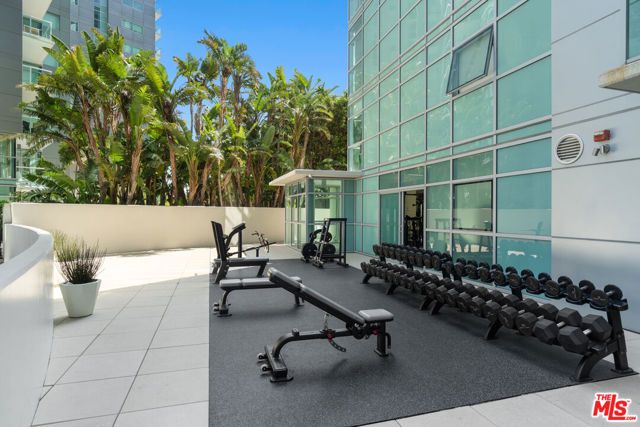 13700 Marina Pointe Drive 1126, Marina Del Rey, CA 90292