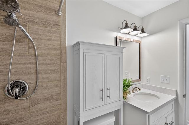 190 Chestnut NE Street, Fairburn, GA 30213