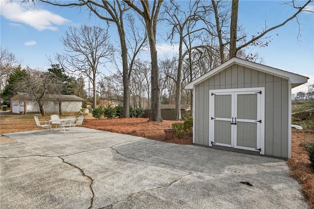 190 Chestnut NE Street, Fairburn, GA 30213