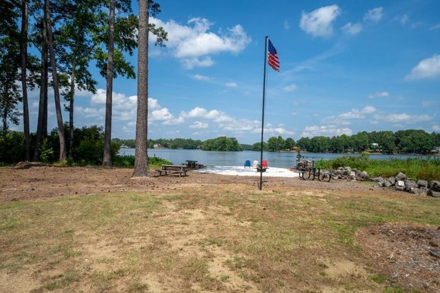 1231 Spinnaker Road, Buckhead, GA 30625