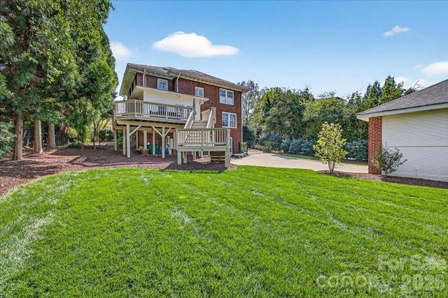 700 Queens Road, Charlotte, NC 28207