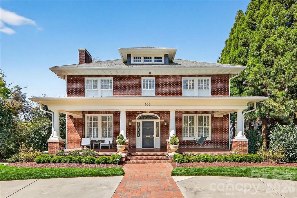 700 Queens Road, Charlotte, NC 28207