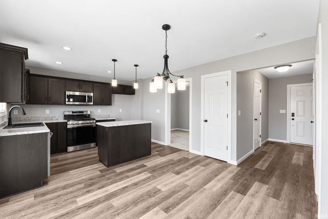 1410 Bear Hollow Drive, Huntertown, IN 46748