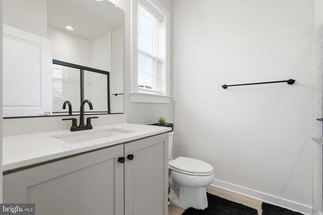 6829 FOUNTAIN PARK DR, Glenn Dale, MD 20769