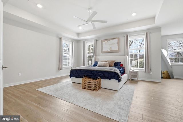 6829 FOUNTAIN PARK DR, Glenn Dale, MD 20769