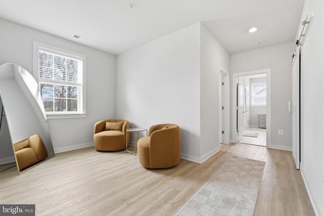 6829 FOUNTAIN PARK DR, Glenn Dale, MD 20769