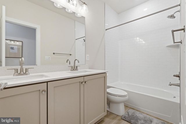 6829 FOUNTAIN PARK DR, Glenn Dale, MD 20769