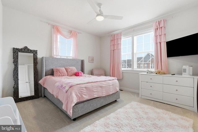 6829 FOUNTAIN PARK DR, Glenn Dale, MD 20769