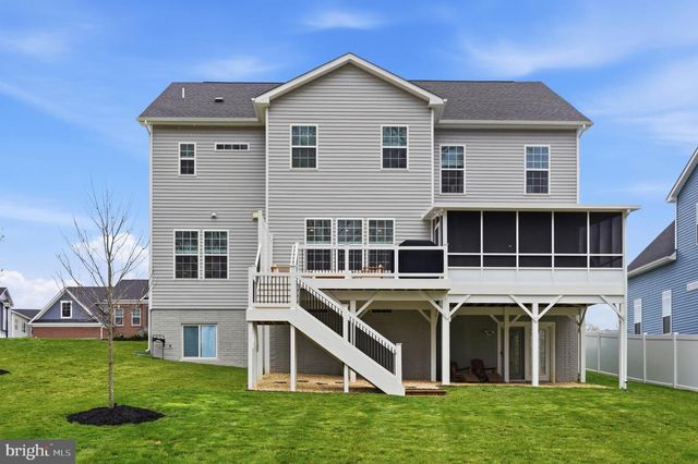 6829 FOUNTAIN PARK DR, Glenn Dale, MD 20769