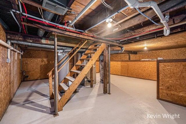 883 Emerson Avenue, Muskegon, MI 49442