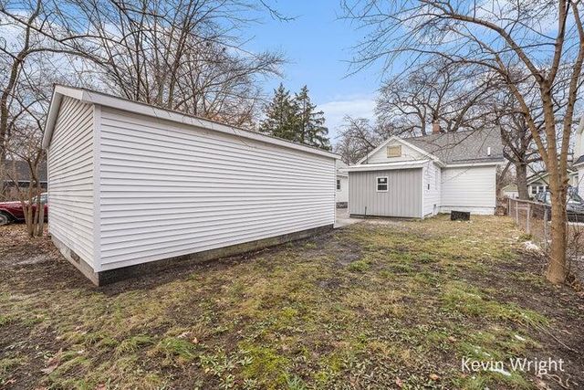 883 Emerson Avenue, Muskegon, MI 49442