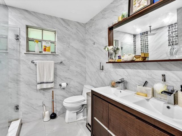 12755 NW 1st Avenue, North Miami, FL 33168