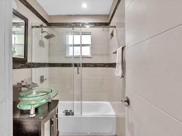 12755 NW 1st Avenue, North Miami, FL 33168