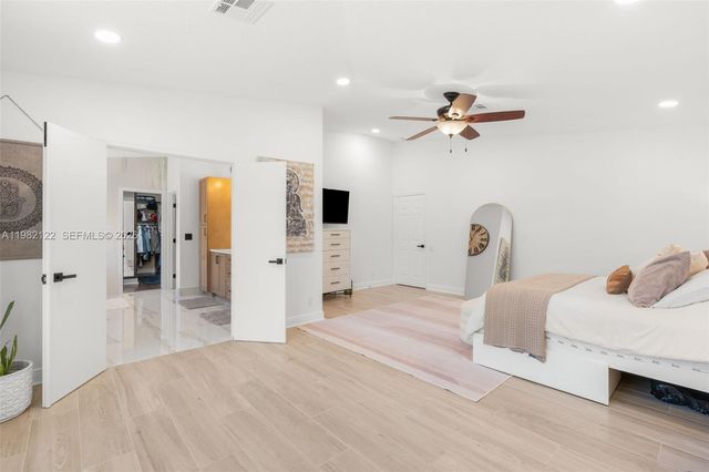 10443 NW 59th Pl, Parkland, FL 33076