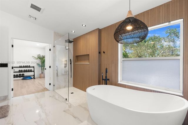 10443 NW 59th Pl, Parkland, FL 33076