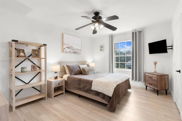 10443 NW 59th Pl, Parkland, FL 33076