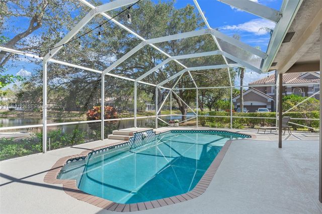 10443 NW 59th Pl, Parkland, FL 33076