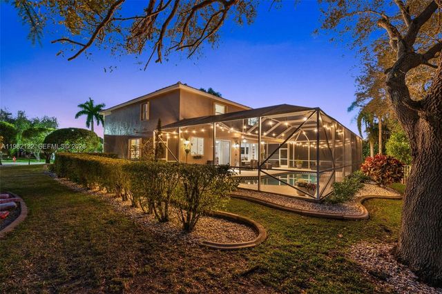 10443 NW 59th Pl, Parkland, FL 33076