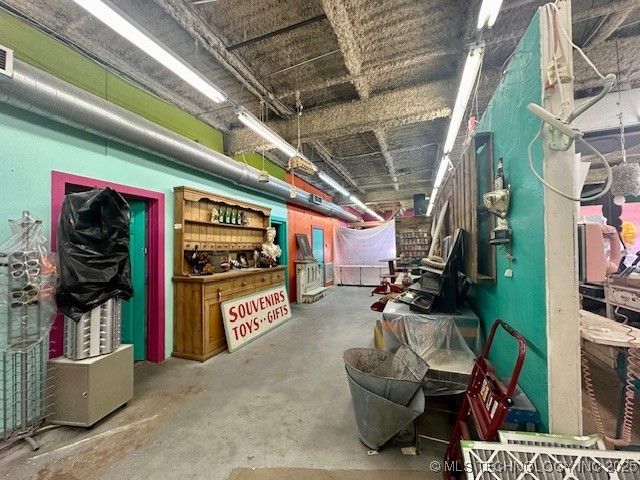 3218 W Broadway Street, Ardmore, OK 73401