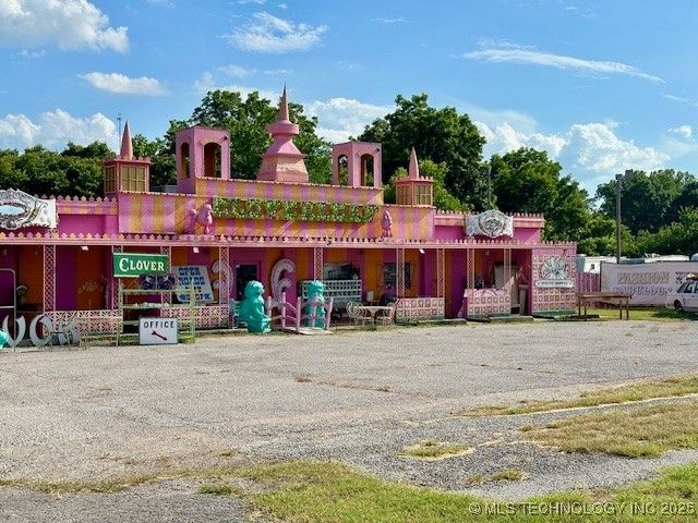 3218 W Broadway Street, Ardmore, OK 73401