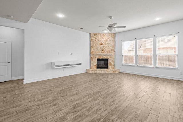 1929 Brahorn Lane, Fort Worth, TX 76131