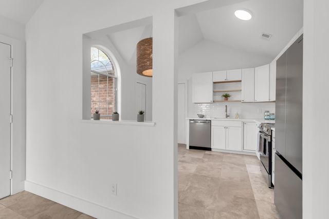 1368 Thayer Hall Drive, Mount Pleasant, SC 29466