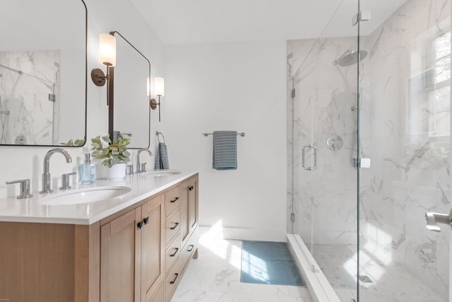 1368 Thayer Hall Drive, Mount Pleasant, SC 29466