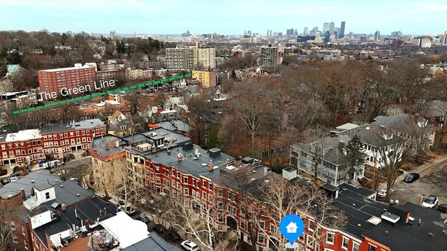 20 Claflin Rd A, Brookline, MA 02445