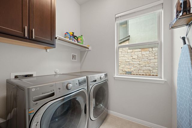 1509 Reprise BND, Round Rock, TX 78681