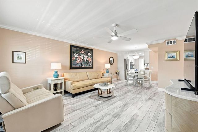 1898 SHORE DRIVE S 208, South Pasadena, FL 33707