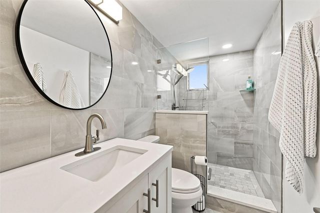 1898 SHORE DRIVE S 208, South Pasadena, FL 33707