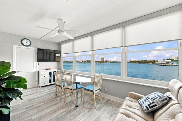 1898 SHORE DRIVE S 208, South Pasadena, FL 33707